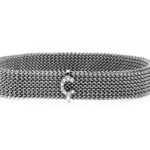 <b>LETTERS </b><br>Bracelet with gold letter and pavé diamonds