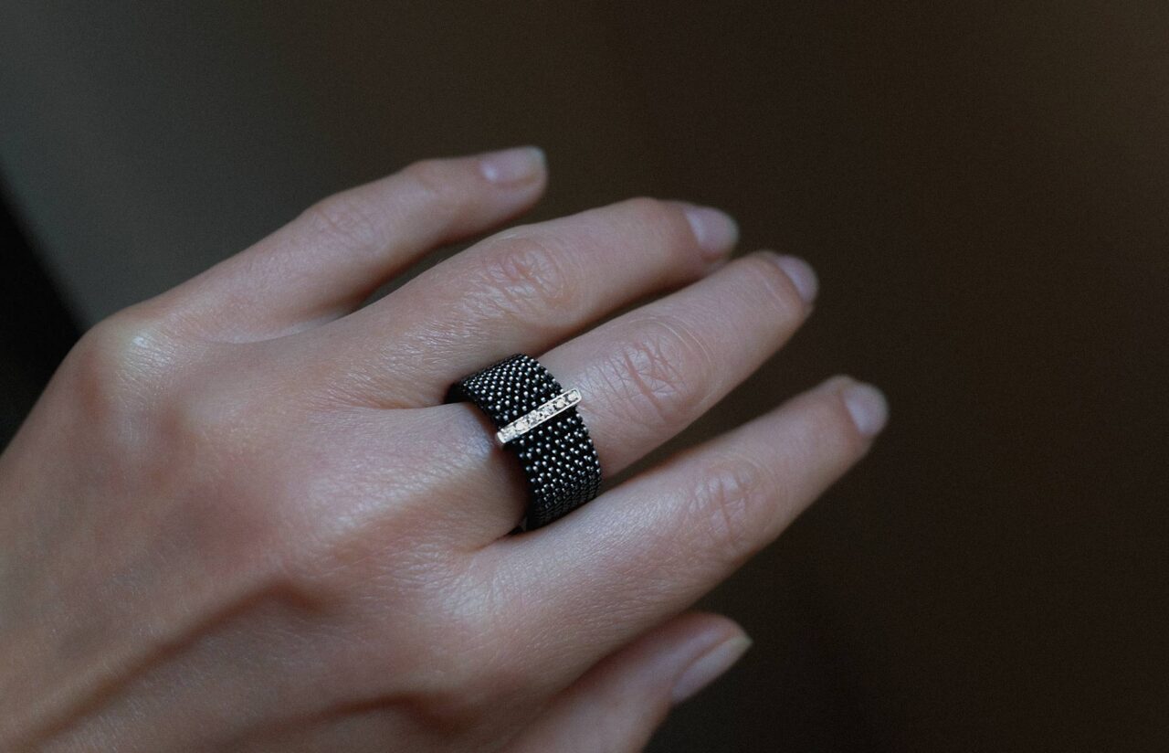 <b>Allure </b><br>Anello Diamanti Bianchi - immagine 2