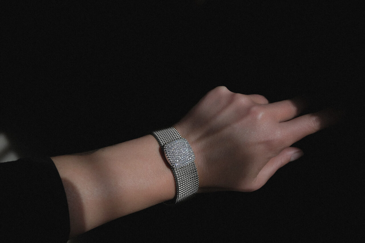 <b>Iconic Edge </b><br>Bracciale Bold con pavé di zirconi - immagine 2